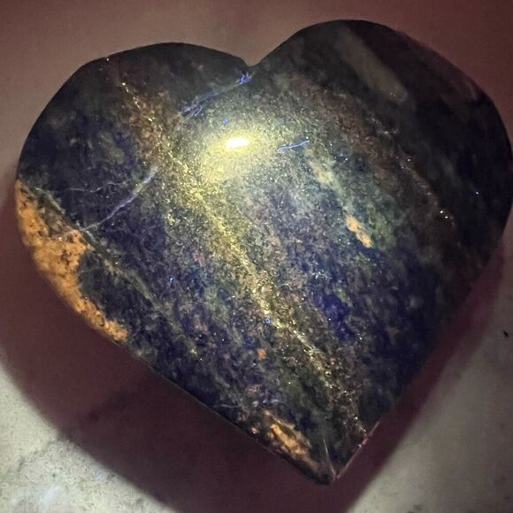 Lapis Lazuli Crystal Heart Carving (#2) - Picture 9 of 14